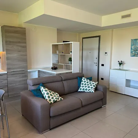 Rho Fiera Comfort - Affitti Brevi Italia * Перо